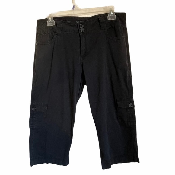 Baccini Pants - Baccini Black Capris